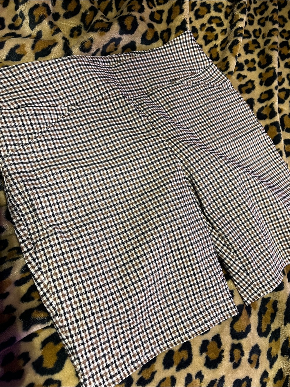Versona Black, Brown and White Gingham Women's Shorts